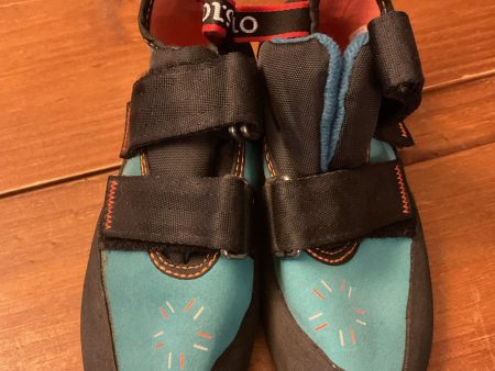 Five Ten Anasazi LV Climbing Shoes Women s 6.5 Supply