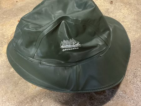 Grundens Fishing Hat Medium For Sale